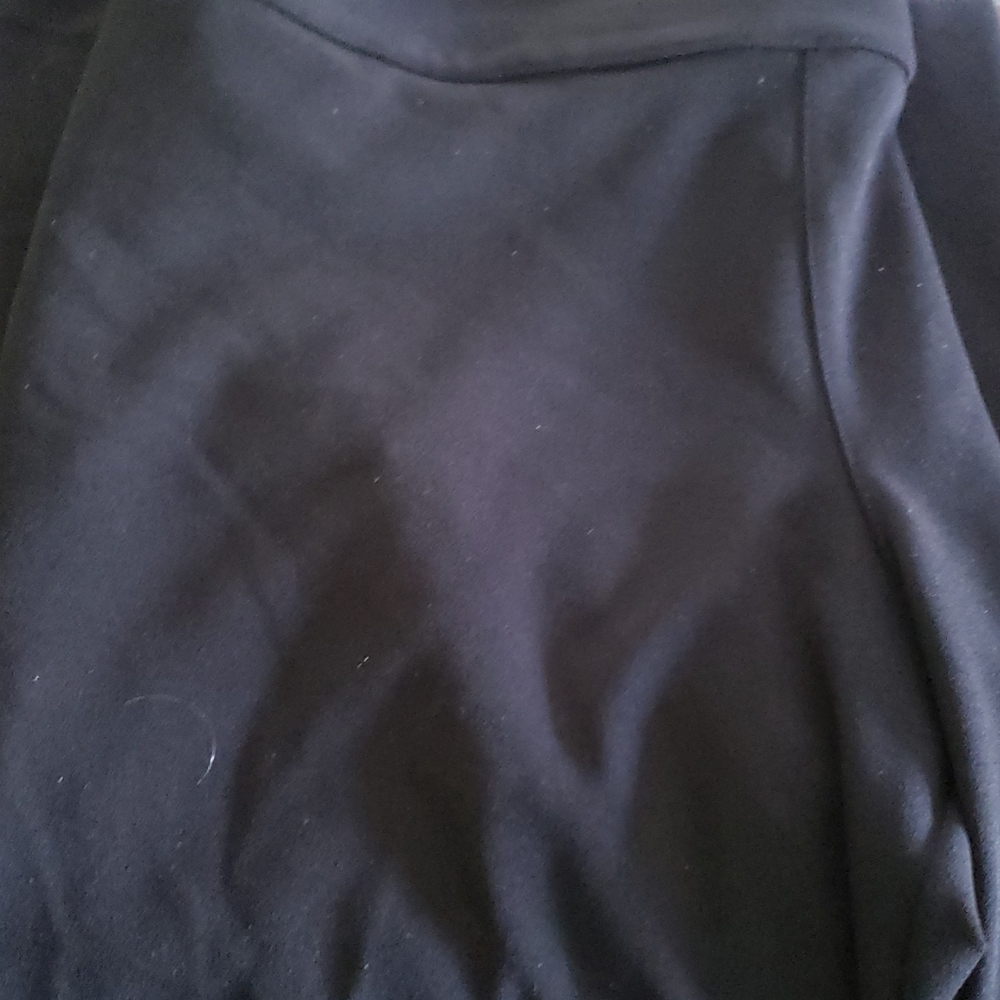Black dress pants. DG2, flare legs 1X